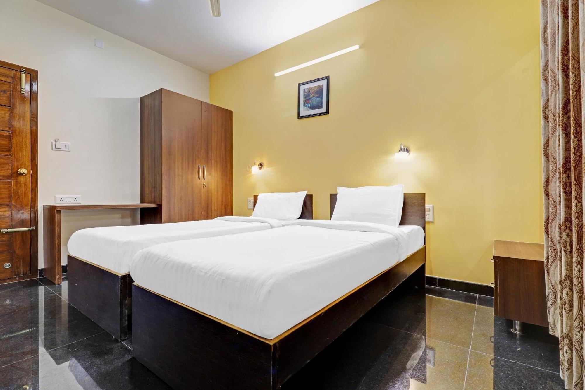 Hotel Capital O R R Residency Bangalore Exterior foto